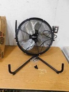 Shop Commercial Electric 20 in. 3-Speed High Velocity Shroud Floor Fan