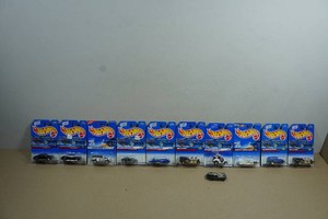 10 Hot Wheels