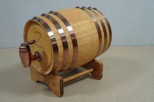 Vintage Style Wooden Barrel Liquor Dispenser