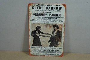 Vintage Style Metal Sign - Bonnie & Clyde