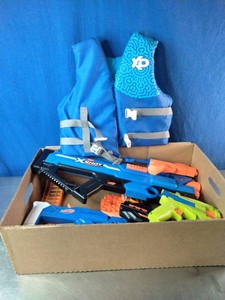 Box contains a variety of outdoor recreational items