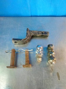 Towing and trailer hitch accessories