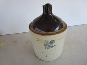 Western Shoulder Jug