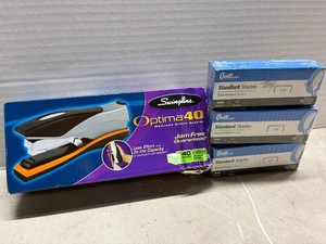 Swingling Optima 40 Stapler and Staples