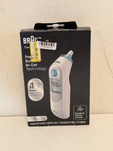 NEW BRAUN THERMOSCAN 5 EAR THERMOMETER
