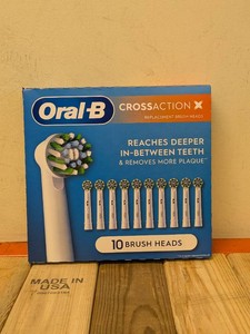 NEW ORAL B CROSSACTION REPLACEMENT BRUSH HEADS 8PK