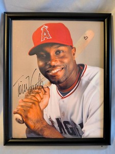 Torri Hunter Signed Photo