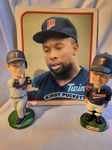 Mn Twins Bobbleheads and 1989 Kirby Puckett Folder