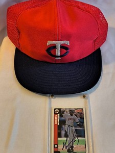 Signed Daivd Ortiz Card and New Old Stock Twins Hat