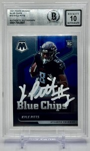 Kyle Pitts 2021 Mosaic Blue Chips e Authenticated Autograph Rookie Football Card No. 10