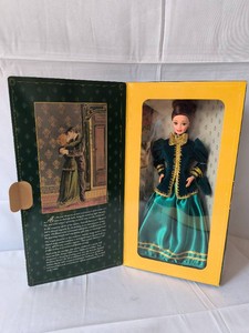 1996 Yule Tide Barbie-NEW