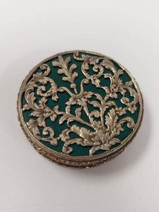 Vintage F. Chiappe 900 Silver Green Overlay Miniature Compact