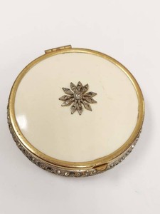 F.J. Co Vintage Powder Compact Ivory Enamel Rhinestone 1934 Patent