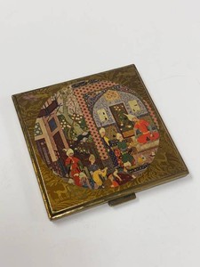 Roulette Austria Vintage Powder Compact Gilt Scenic Case 2in