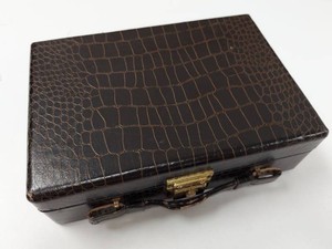Primrose House Vintage Vanity Travel Case Set w Powder Bottles Compact