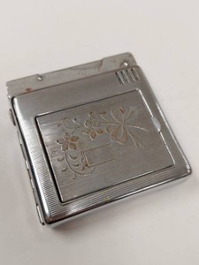Vintage Ladies Compact Cigarette Case Lighter Floral Chrome Tone