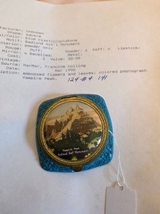 Vintage Badland Natl Monument Vampire Peak Souvenir Compact