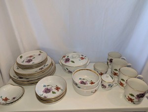 Vintage Royal Worcester Astley pattern fine porcelain tableware Set