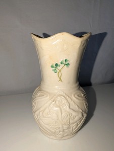 Vintage Belleek Durrow Shamrock Vase