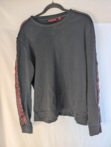 Black Hugo Boss mens crew neck sweatshirt, size L