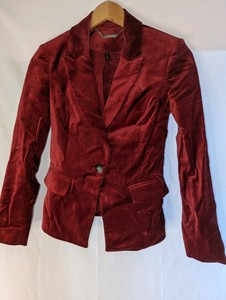White House Black Market burgundy red velvet single-button blazer, size 00