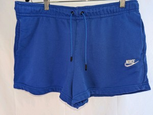 Royal blue Nike sportswear club fleece mid-rise shorts- size L