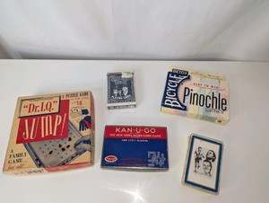 Vintage Game and Card Lot