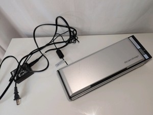 Fujitsu ScanSnap S1300i, Portable, duplex (double-sided) color sheet-fed scanner with a 10-sheet automatic document feeder