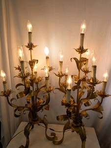 Pair of vintage mid-20th-century Italian Florentine gold gilded metal floral candelabra table lamps, MSRP $3,400