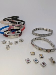 Charm bracelets and charms Collection