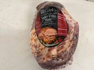 B.20lbs Cooks Traditional Bone In Hickory Smoked Ham-Super Trim