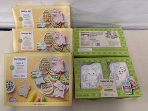 Cookie Decorating and Painting Kits exp 72026