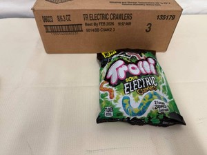 8x Trolli Sour Electric Crawlers