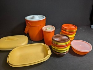 Retro Plastic Storage Containers Mixed Lot