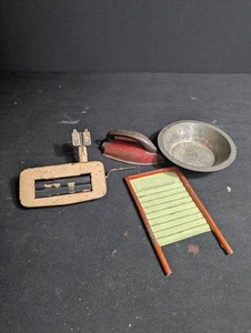 Vintage Toy Laundry Set (Lot of 4)