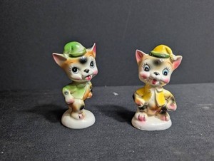 Pair of Japanese Ceramic Cat SP Figurines