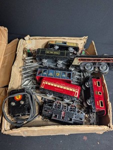 Vintage Louis Marx Stream Line Steam Type Electrical Train Set