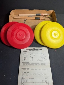 Vintage Wham-O Frisbee Horseshoe Game Set