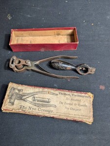 Antique the Nye Creaser Shell Crimping Tool With Box