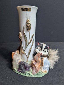 Vintage Grotto West Bend Ia Decorative Vase