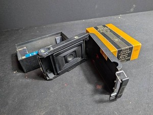 Vintage Kodak Vigilant Junior Six-20 Camera With Box