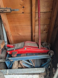Hydraulic Floor Jack And Car ramps