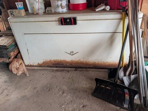 Crown Chest Freezer (Works)