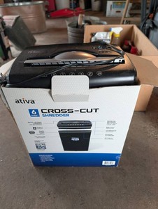 Ativa LD 600 6-Sheet Cross-Cut Shredder