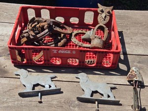 Lot of Vintage Metal Items Including Rustic Horseshoes, Owl Figure, Dog Weather Vanes, and Miscellaneous Metal Pieces