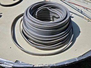 Gray Electrical Cable, AWG 10 CU 3 CDR with Ground, Sunlight Resistant