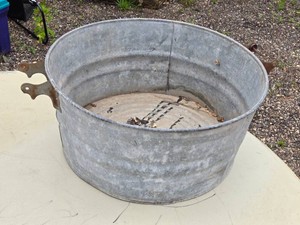 Galvanized Metal Wash Tub with Handles