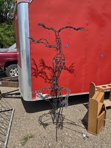 Halloween Lighted Wire Sculpture Figure - Arms Move, Lights Not Working
