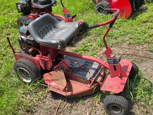 Snapper SR75 26-Inch Riding Lawn Mower, Has Compression - Parts or Repair