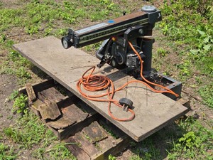 SearsCraftsman 12-Inch Radial Arm Saw with Table - 220 Plug, Untested